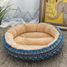 Load image into Gallery viewer, FUNABKY 50*12cm Geometric Patterns Cotton soft Dog Bed Washable
